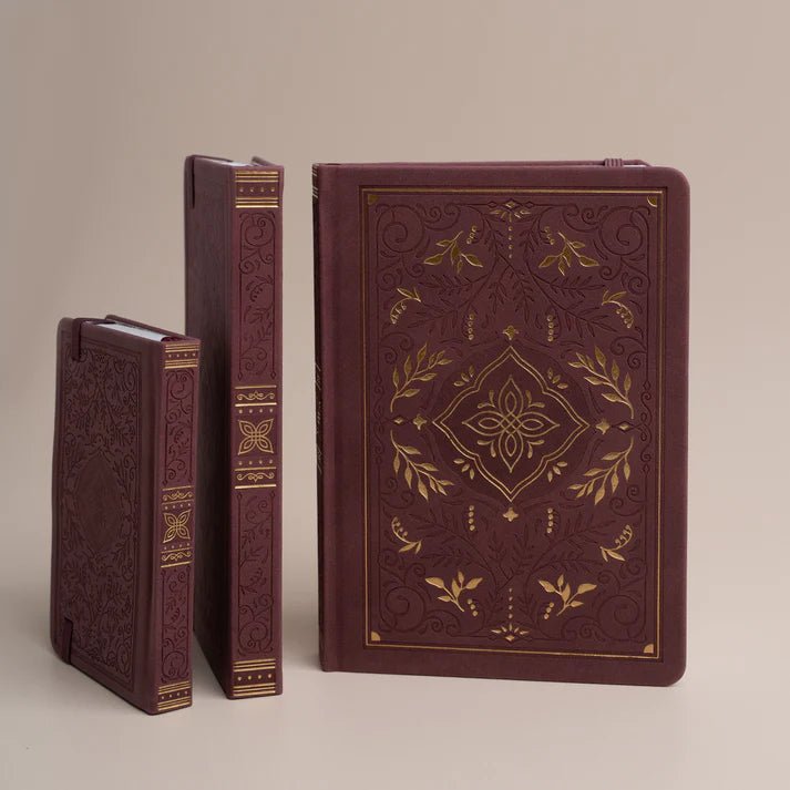 Dotted Notebook - A5 - Storybook in Plum - 9 - Archer & Olive - Tidformera