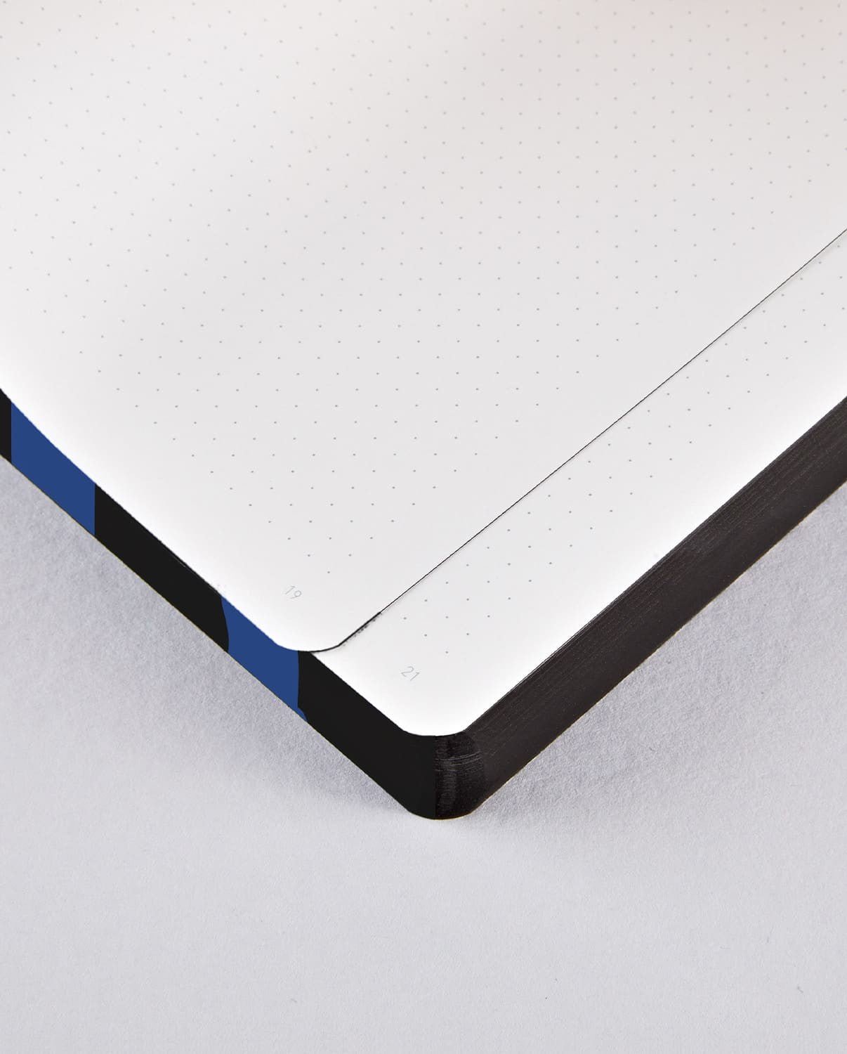 Dotted notebook Graphic L Stay cool - 4 - Nuuna - Tidformera