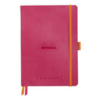 GoalBook Dotted notebook A5 - Raspberry från Rhodia - Rosa anteckningsbok. Boken har 2 bokmärkesband samt en orange gummiband för stängning och pennhållare. - Tidformera