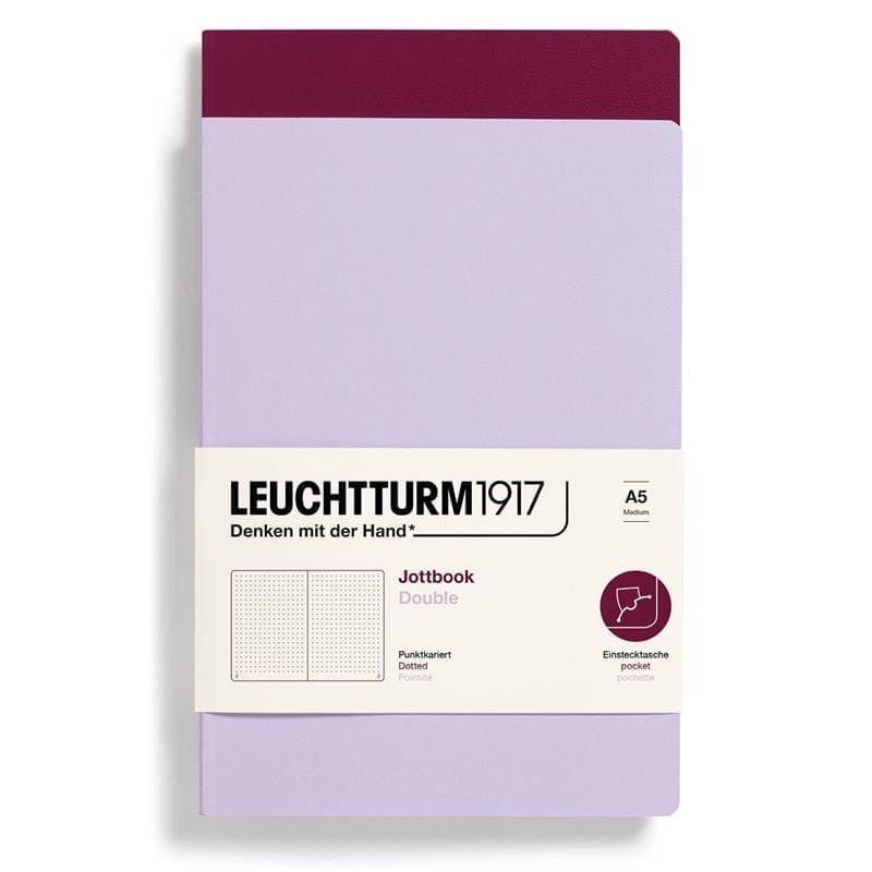 Ett vinrött och ett lila skrivhäfte - Jottbook Double Skrivhäften Dotted 2-pack A5 Lilac/Port red från Leuchtturm1917