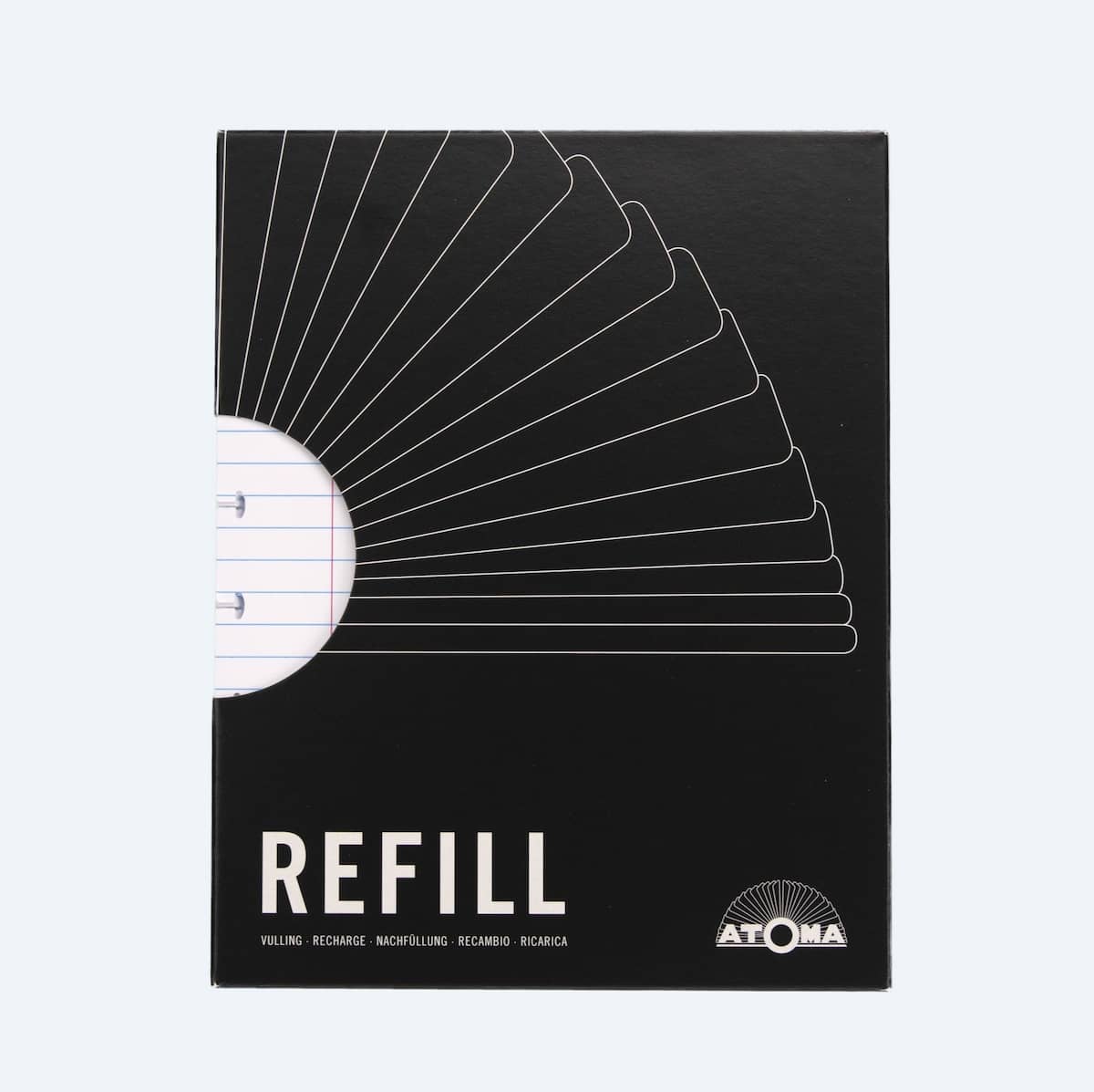 Svart förpackning med linjerade ark i. Refill Notebook A5 Linjerad från Atoma.