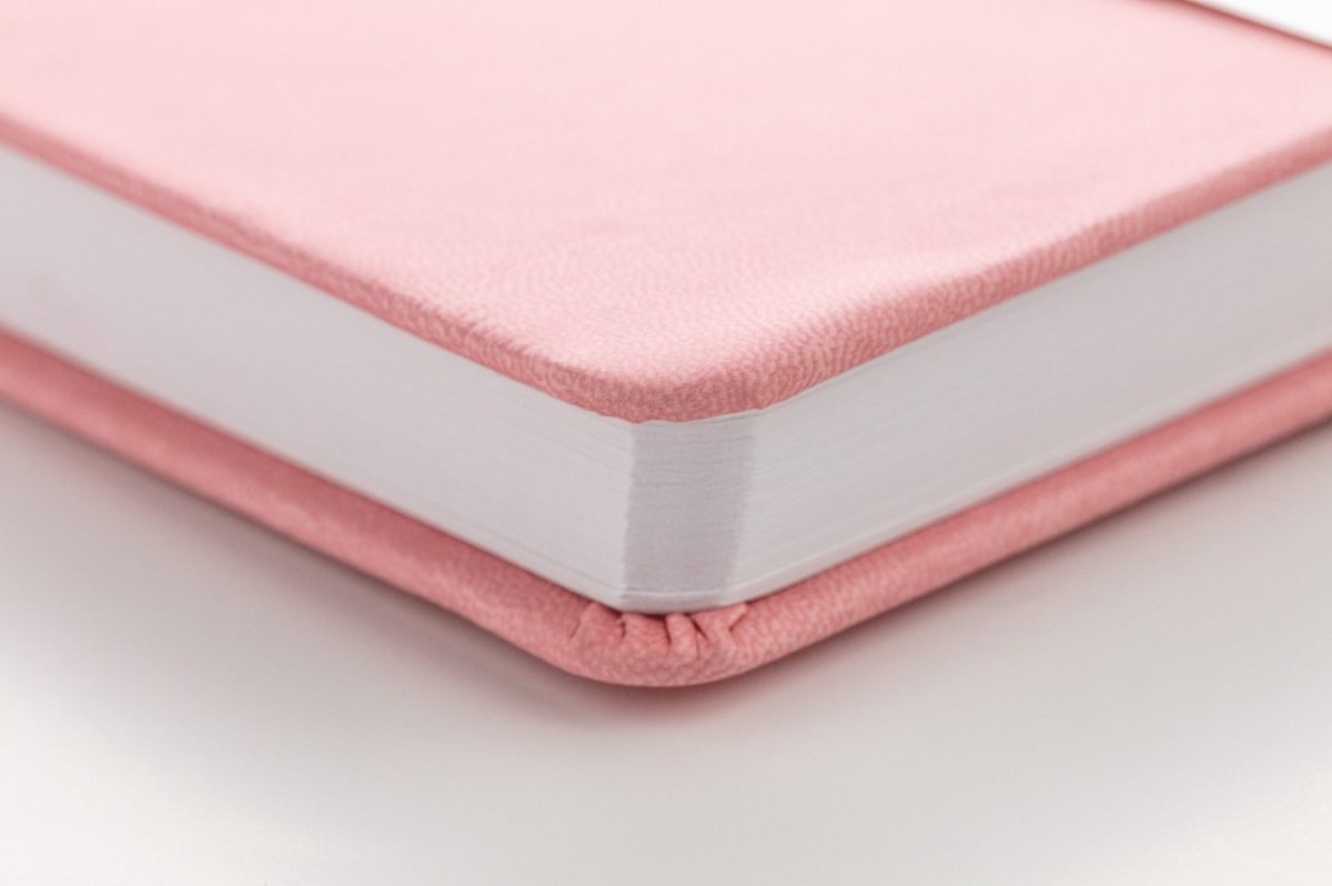 Sketchbook 14 x 14 - Soft pink - 9 - Darwi - Tidformera