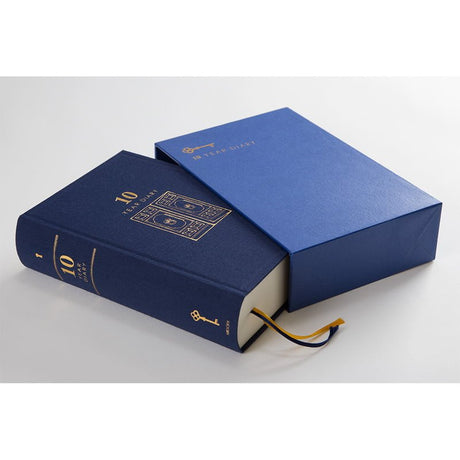10 year diary Gate - Blue - 2 - Midori - Tidformera