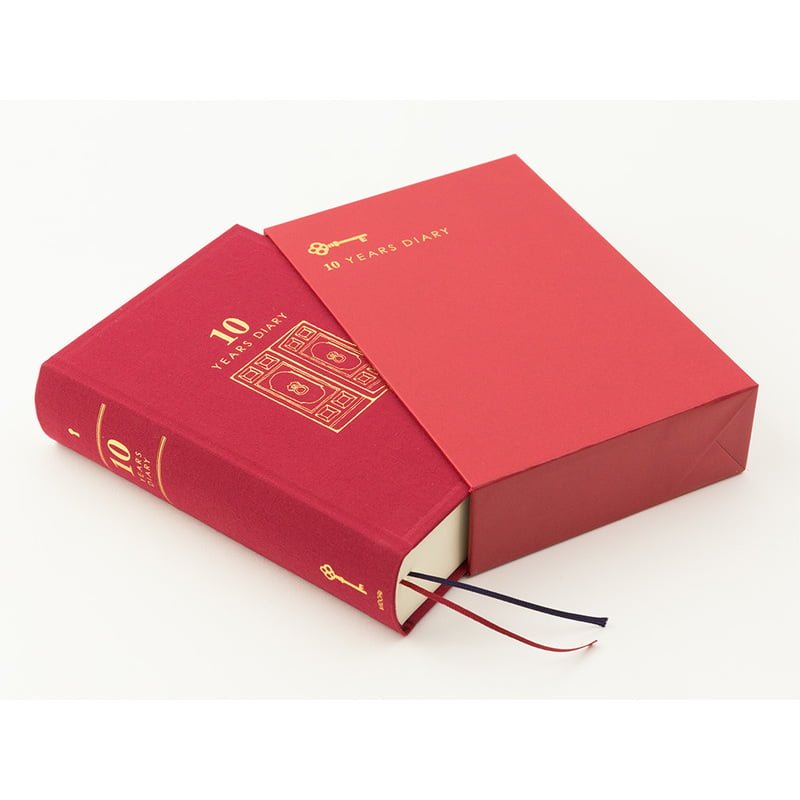 10 year diary Gate - Red - 7 - Midori - Tidformera