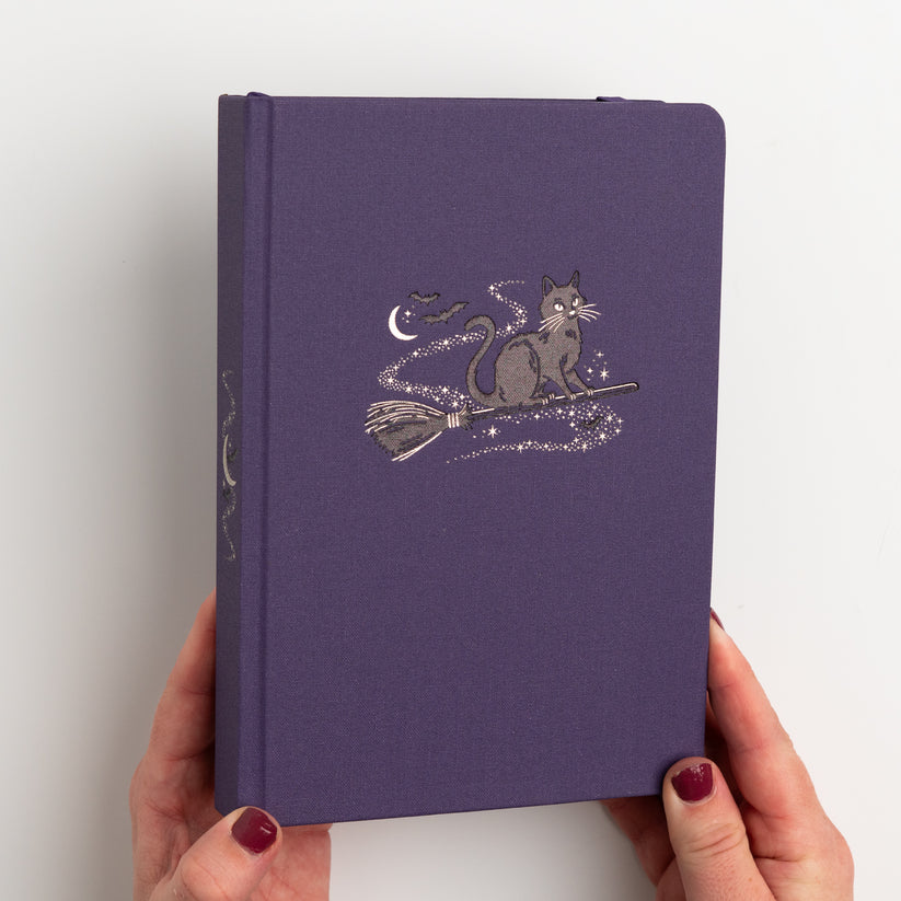 Dotted Notebook - A5 - 192 s - Bewitched