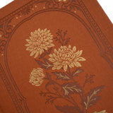 Detaljbild på Chrysanthemum dotted notebook från Archer & Olive. Tidformera