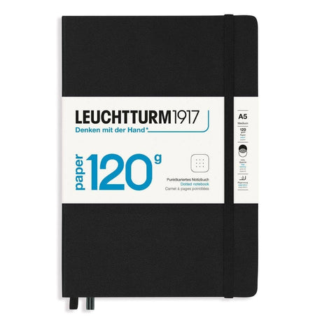 Anteckningsbok Dotted A5 120 GSM - Black från Leuchtturm1917 - Svart anteckningsbok med 120 gsm papper, bokmärkesband och gummiband till stängning. - Tidformera