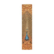 Bokmärke Paperblanks - Hafiz's Peacocks från Paperblanks med en påfågel på  - Tidformera