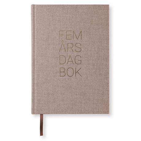 Dagböcker Paperstyle - Brown Oak, 5 - år från Paperstyle - Brun dagbok - Tidformera