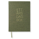Dagböcker Paperstyle - Khaki Green 1 - år från Paperstyle - Grön dagbok - Tidformera