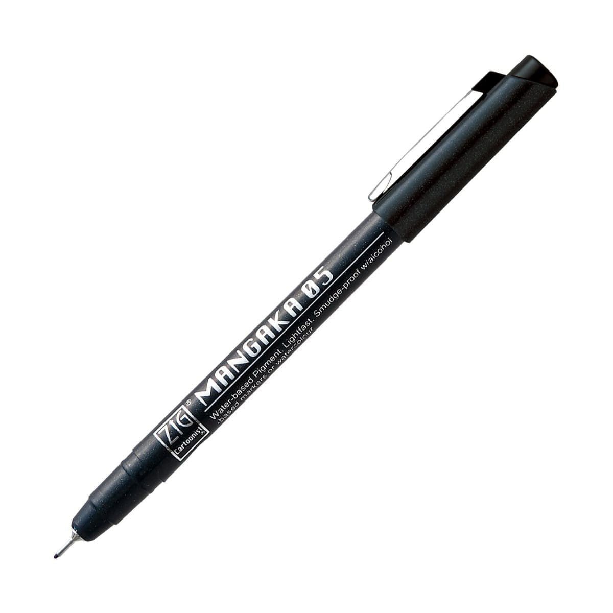 Mangaka Fineliner Svart - 05 från ZIG Kuretake. Svart penna med en fineliner spets.  - Tidformera