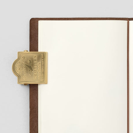 TN Brass Clip 030. Airplane - 2 - Traveler's Company - Tidformera