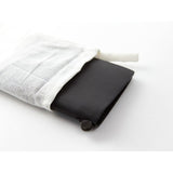 TRAVELER'S notebook Passport Leather Cover Black - 6 - Traveler's Company - Tidformera