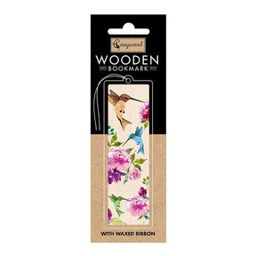 Bokmärke i trä med fåglar och rosa blommor. Wooden bookmark - Peonies från Cozywood - Tidformera